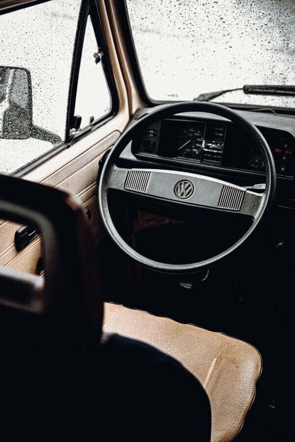 Bedrijfswageninrichting: Volkswagen Transporter vs. Mercedes Vito